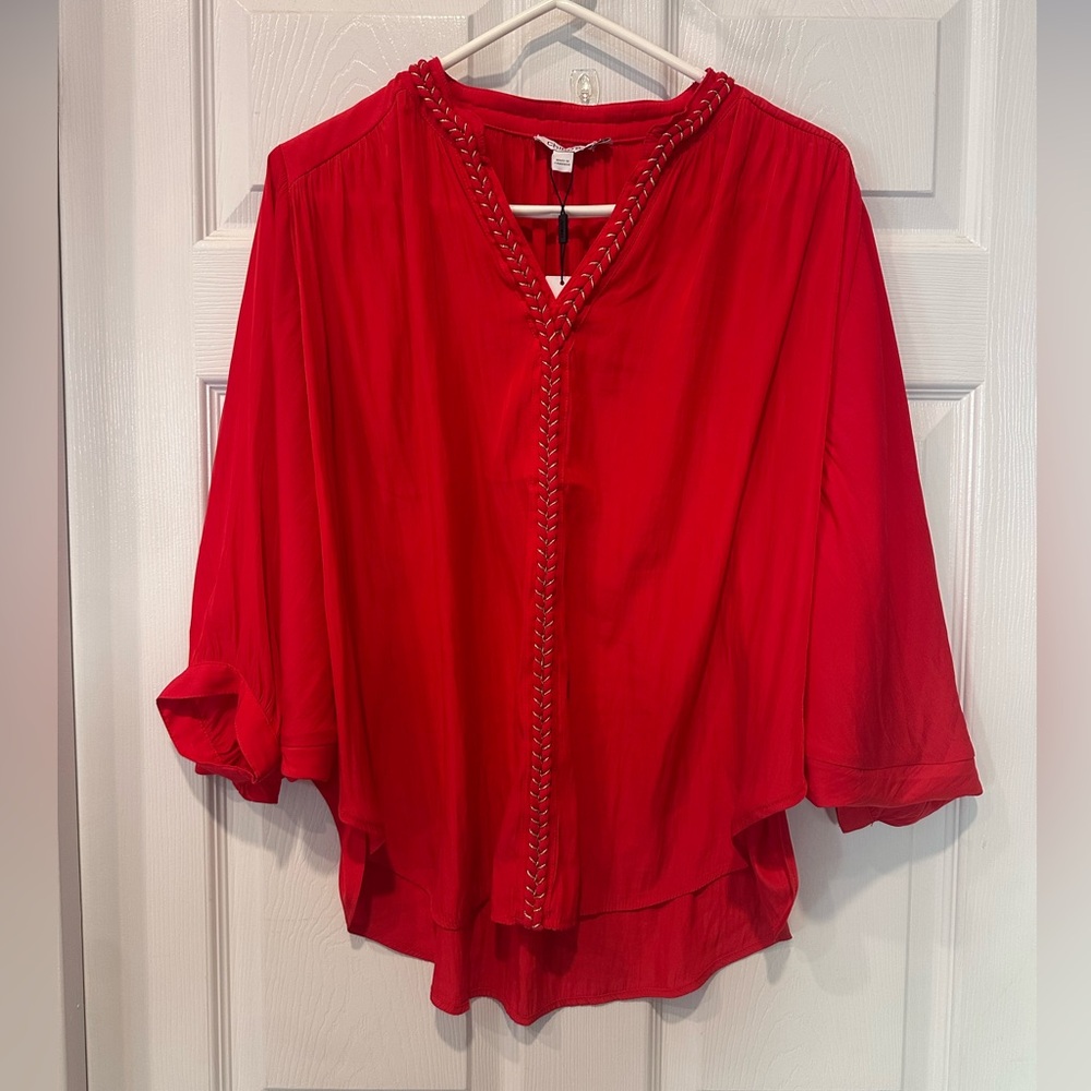 NWT Chico’s top